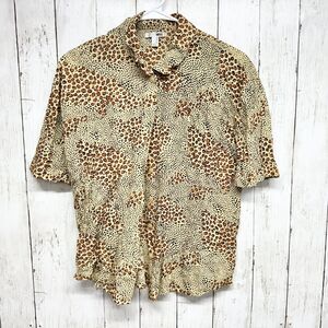 Amuse Society SHIRT Women's Sz XS Short Sleeve Button Front Animal Print Viscose